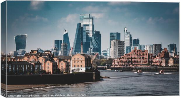 City of London from Canary Wharf Canvas Print by mark Smith