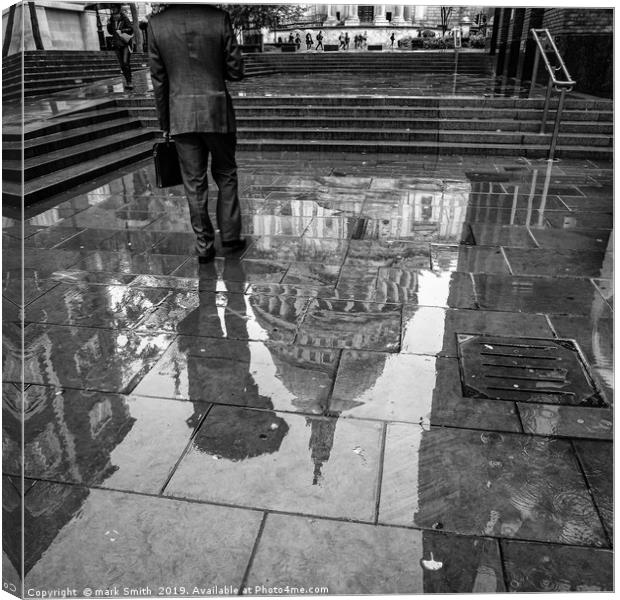 St Paul's Reflections Canvas Print by mark Smith