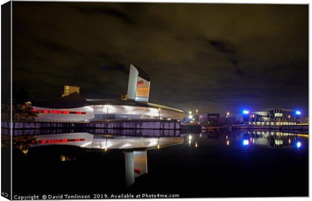 Imperial War Museum North -Reflections  Canvas Print by David Tomlinson