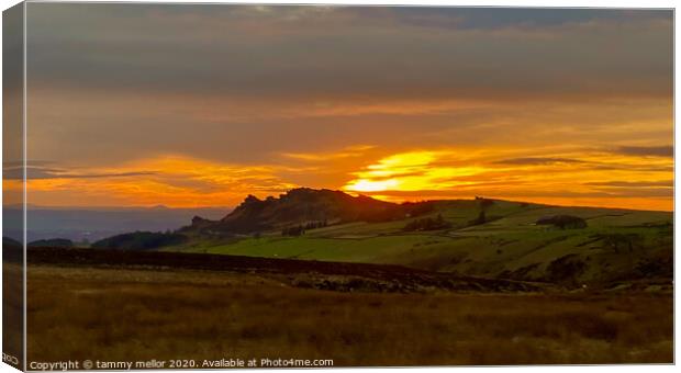 Majestic Sunset over the Roaches Canvas Print by tammy mellor
