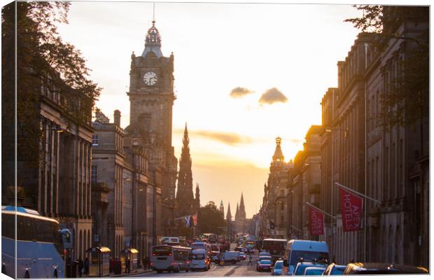 Edinburgh at Sunset Canvas Print by Richard Newton