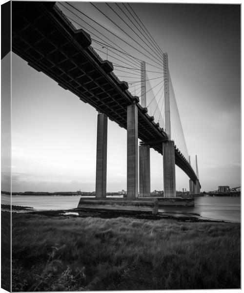 Queen Elizabeth Bridge  Canvas Print by Lubos Fecenko