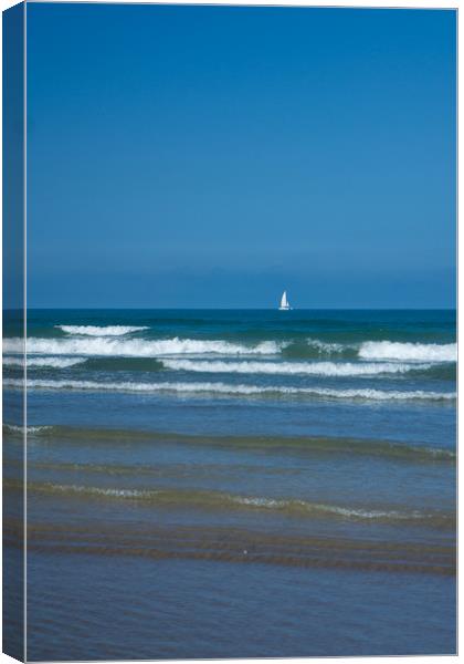 Yacht sailing off the North Devon coast Canvas Print by Tony Twyman