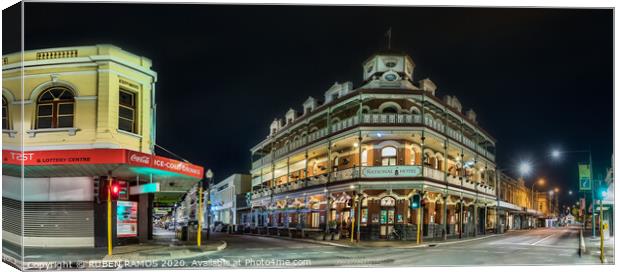 The National Hotel vintage building in Fremantle.  Canvas Print by RUBEN RAMOS