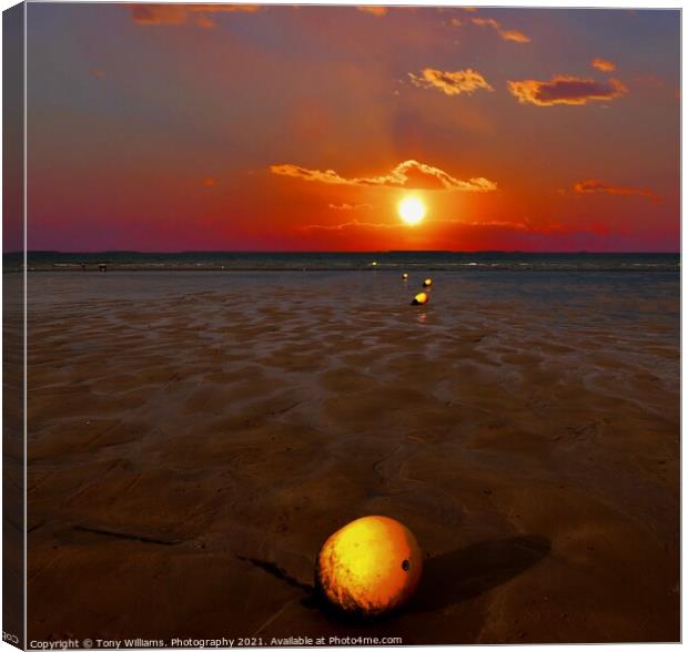 Sunsetting. Canvas Print by Tony Williams. Photography email tony-williams53@sky.com