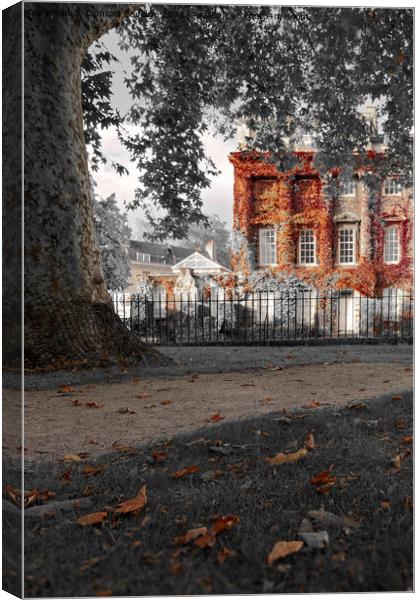 Queens Square and Autumn buildings Russian red Canvas Print by Duncan Savidge