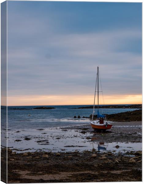 Boat at sunset, Anglesey Canvas Print by Alex Skinner