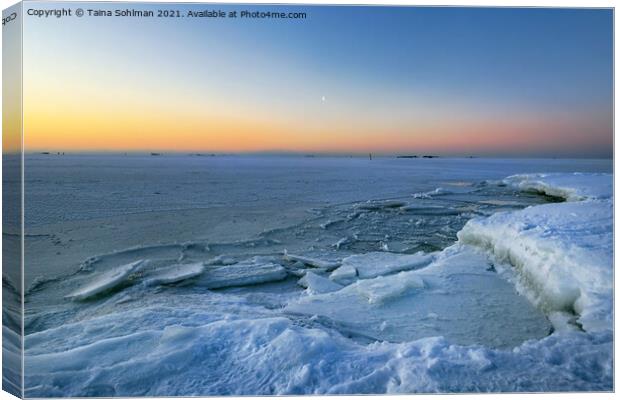 Moments Before Sunrise Canvas Print by Taina Sohlman