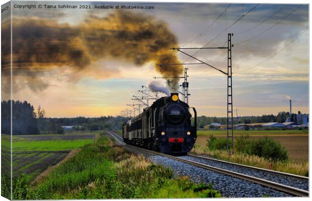 Steam Train Ukko-Pekka 1009 Travel in the Evening Canvas Print by Taina Sohlman