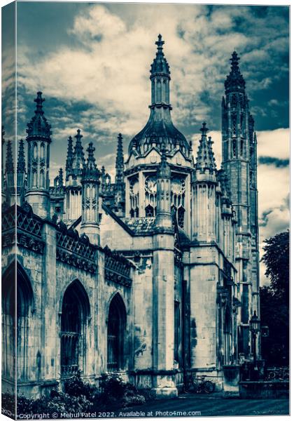 King's College Cambridge gatehouse, King's Parade, Cambridge, En Canvas Print by Mehul Patel