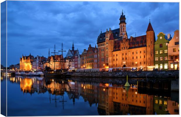 Night view of Gdansk harbor and Motlawa River Canvas Print by Wdnet Studio