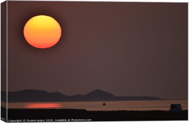 Penclawdd sunset Canvas Print by Duane evans