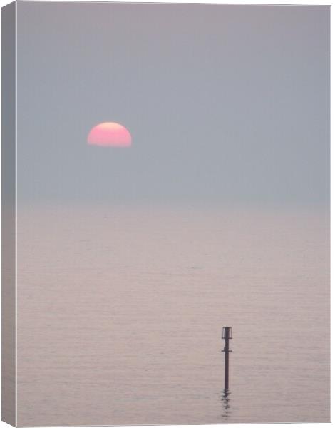 Sunrise at Newbiggin by the Sea Canvas Print by Richard Dixon