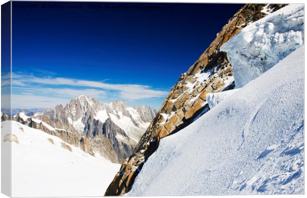 Mont Blanc Du Tacul. Canvas Print by Ashley Cooper