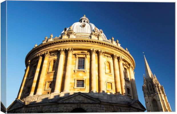 Radcliffe Camera  Canvas Print by Ashley Cooper