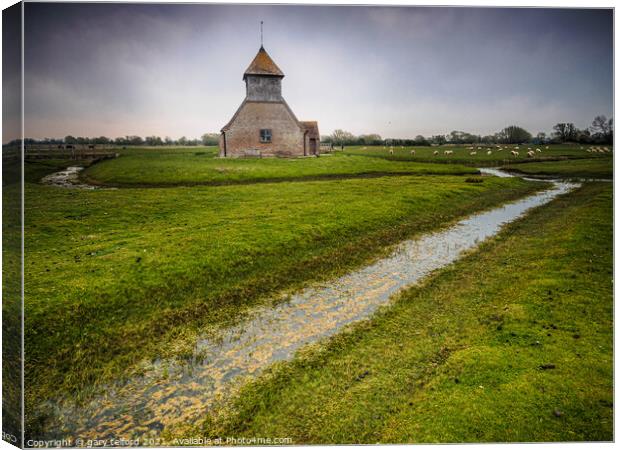 Lonely church Canvas Print by gary telford