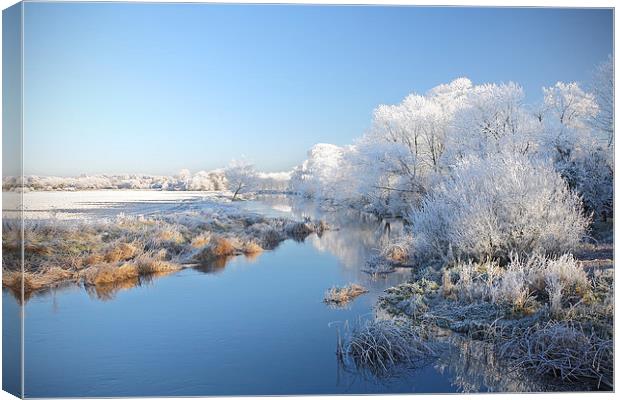  Felmersham Frost Canvas Print by Andy Bennette