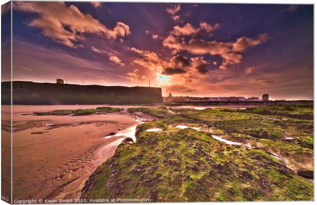 Sunset over Perch Rock fort, New Brighton Wirral Canvas Print by Kevin Smith