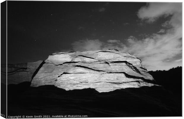 Red Rocks Hoylake Canvas Print by Kevin Smith