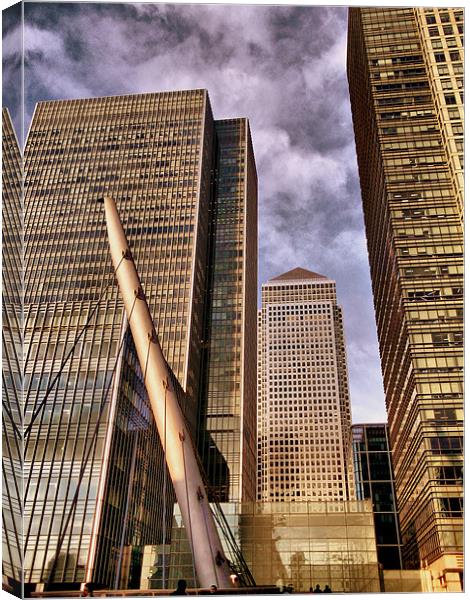 Canada Tower from South Quay Canvas Print by Karen Martin