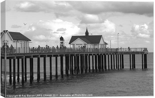 SOUTHWOLD PIER, SUFFOLK Canvas Print by Ray Bacon LRPS CPAGB