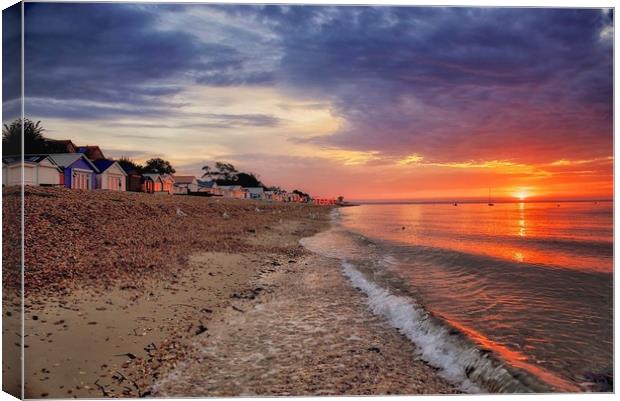 Calshot Beach at sunrise Canvas Print by Jan Sutton