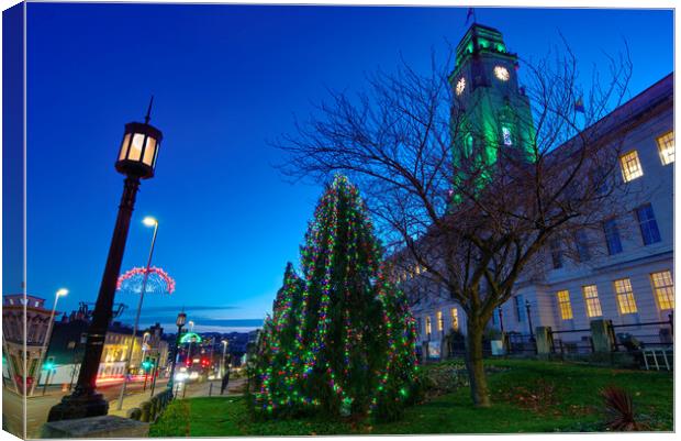 Barnsley Town Hall at Christmas  Canvas Print by Alison Chambers