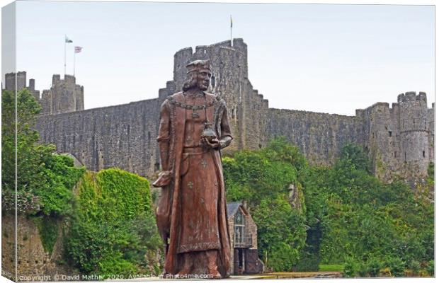 Henry Tudor statue at Pembroke Castle, South Wales Canvas Print by David Mather
