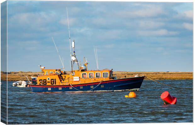 Port of Wells RNLI lifeboat, Norfolk Canvas Print by Chris Yaxley