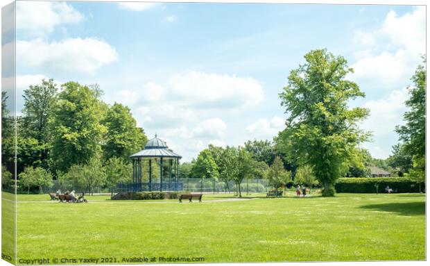 Bandstand, Romsey Memorial Park Canvas Print by Chris Yaxley