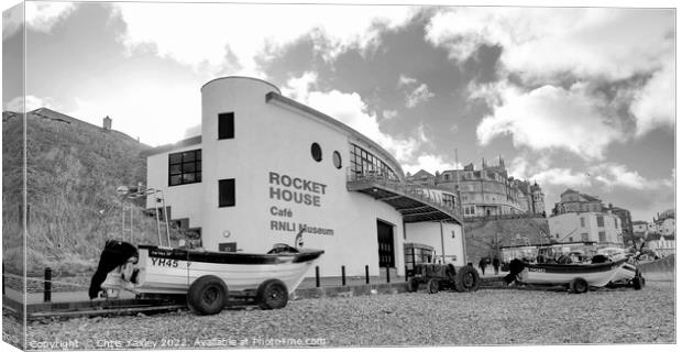 The seaside town of Cromer, North Norfolk Coast  Canvas Print by Chris Yaxley