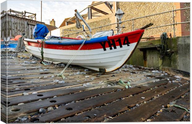 Fishing boat in Sheringham, North Norfolk Canvas Print by Chris Yaxley