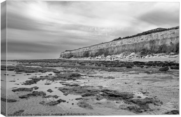 Hunstanton Beach, North Norfolk bw Canvas Print by Chris Yaxley