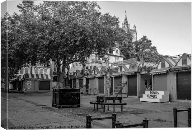 Norwich out door market Canvas Print by Chris Yaxley