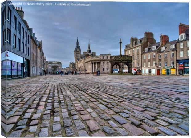 Castlegate and the Mercat Cross, Aberdeen Canvas Print by Navin Mistry