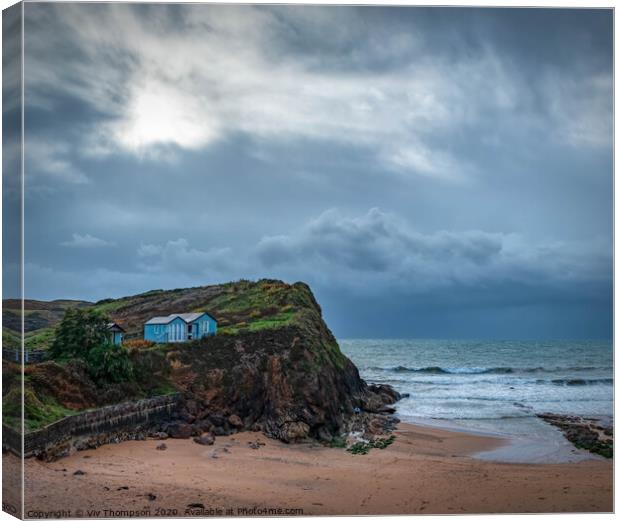 Storm Front Canvas Print by Viv Thompson