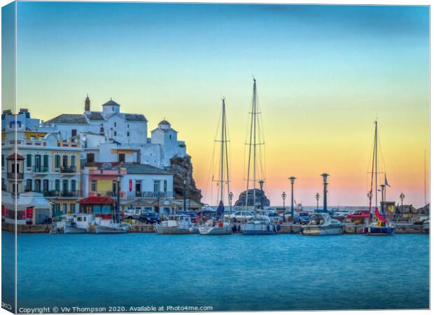 Sunset at Skopelos Harbour Canvas Print by Viv Thompson