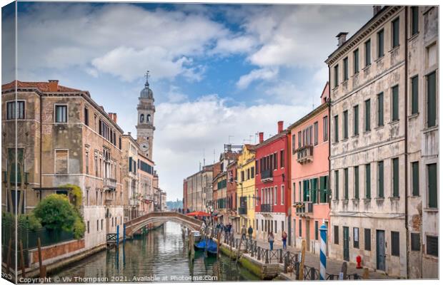 A Sunday Morning in Venice Canvas Print by Viv Thompson