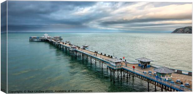 Llandudno Pier Canvas Print by Rick Lindley