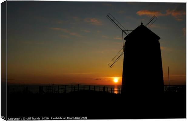 St Monans windmill at sunet. Canvas Print by Scotland's Scenery