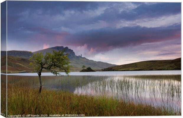 loch fada, isle of skye. Canvas Print by Scotland's Scenery