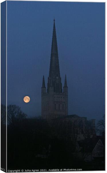 Norwich Cathedral and Full Moon Canvas Print by Juha Agren