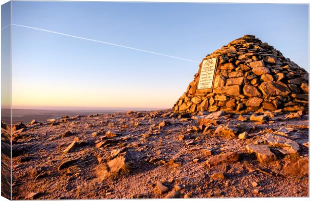 Frosty dawn at Dunkery Beacon Canvas Print by Shaun Davey