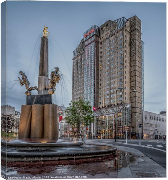 Triangeln in Malmö City with a fountain and Scandic Hotel in th Canvas Print by Stig Alenäs