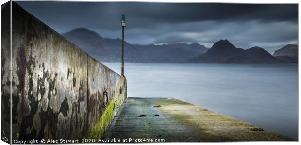 Elgol Jetty and the Black Cuillins Canvas Print by Alec Stewart