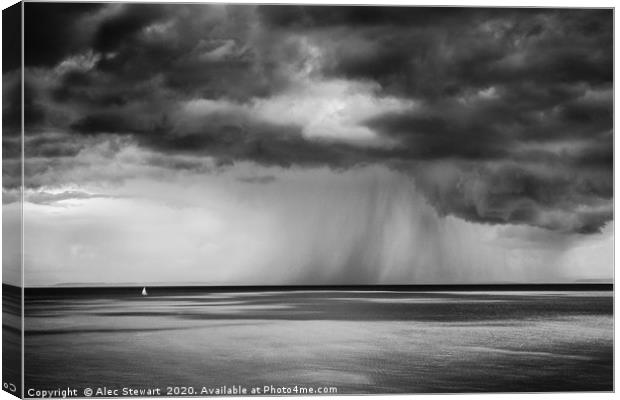 Approaching Storm  Canvas Print by Alec Stewart