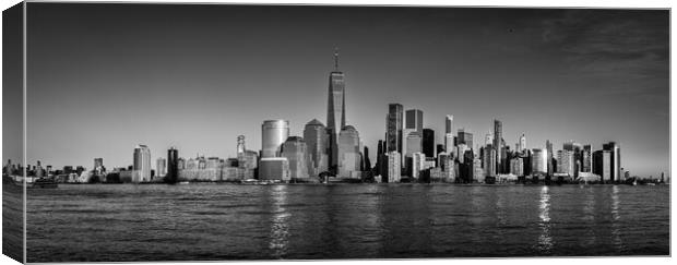 Panoramic skyline of Manhattan on a sunny day - travel photography Canvas Print by Erik Lattwein