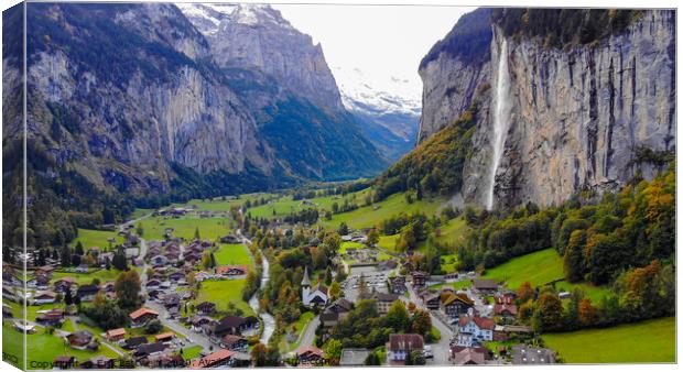 Lauterbrunnen in Switzerland - a wonderful village in the Swiss Alps Canvas Print by Erik Lattwein