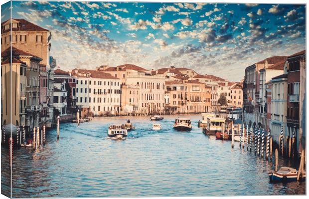 The Gran Canal In Venice Canvas Print by federico stevanin