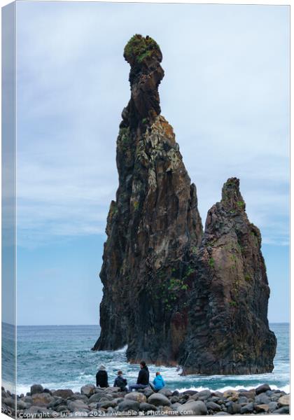 Family with kids looking at Ribeira da Janela islet in Madeira Canvas Print by Luis Pina